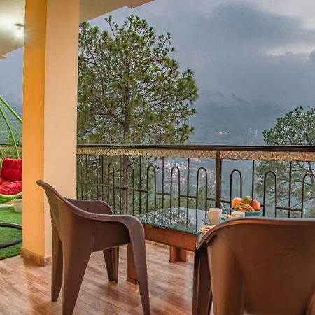 Pine Villa Kasauli Exterior photo